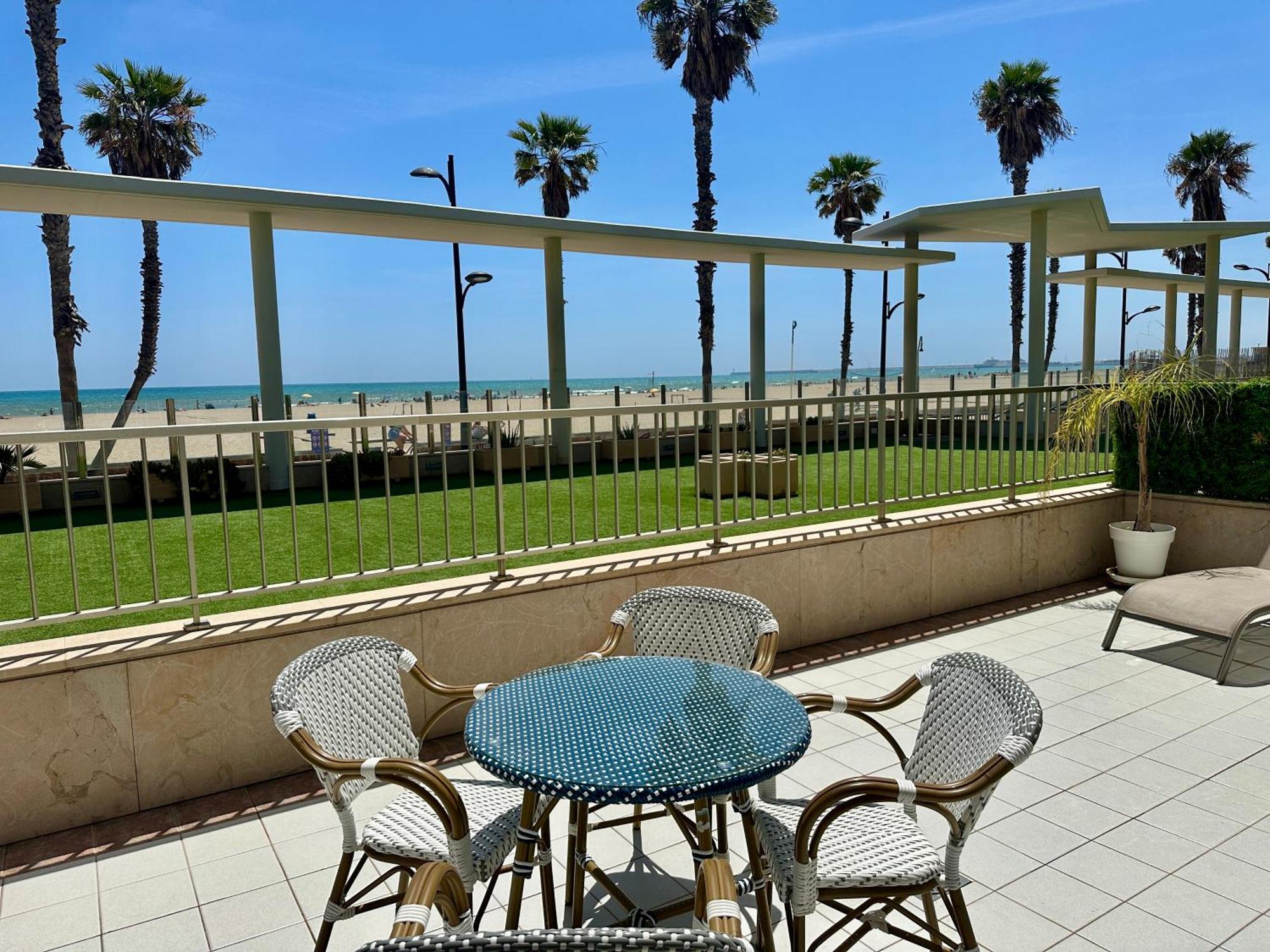 Reinapart Patacona Beachfront Seaview Appartement